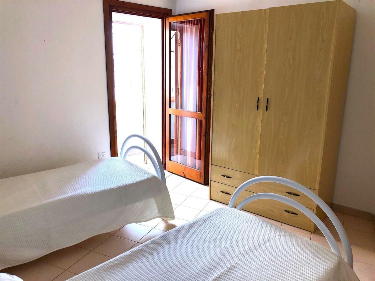 Apartment Romina Tergu Εξωτερικό φωτογραφία