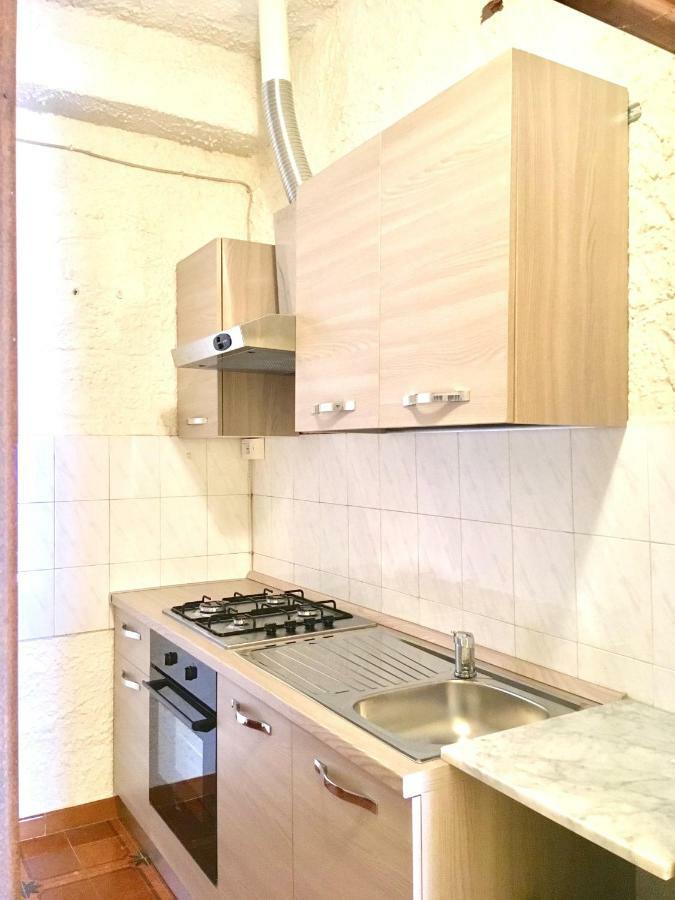 Apartment Romina Tergu Εξωτερικό φωτογραφία